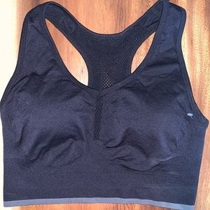 NWOT black Zella sports bra Size Medium